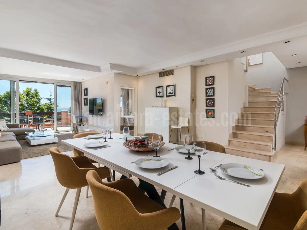 Duplex penthouse for sale in La Alzambra Puerto Banus