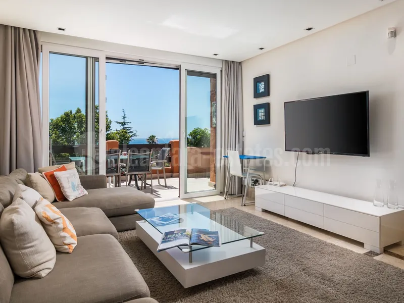 Duplex penthouse for sale in La Alzambra Puerto Banus