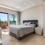 Duplex penthouse for sale in La Alzambra Puerto Banus 12