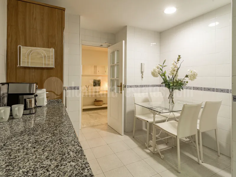 Apartment for sale in Las Adelfas, frontline San Pedro beach