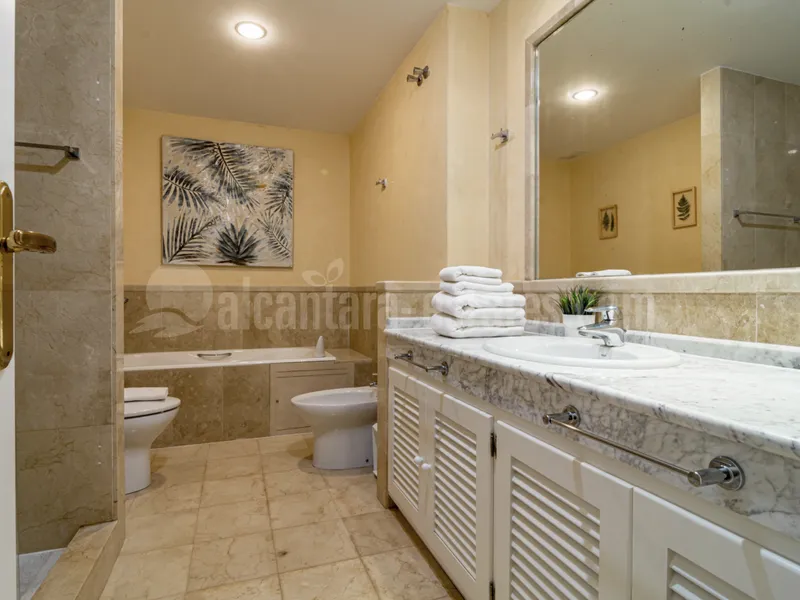 Apartment for sale in Las Adelfas, frontline San Pedro beach