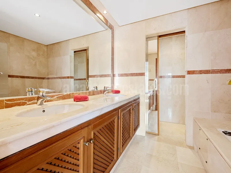 Large Beachside Townhouse For Sale in Villas de Costalita