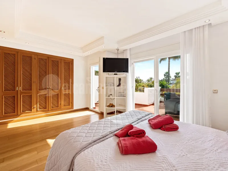 Large Beachside Townhouse For Sale in Villas de Costalita