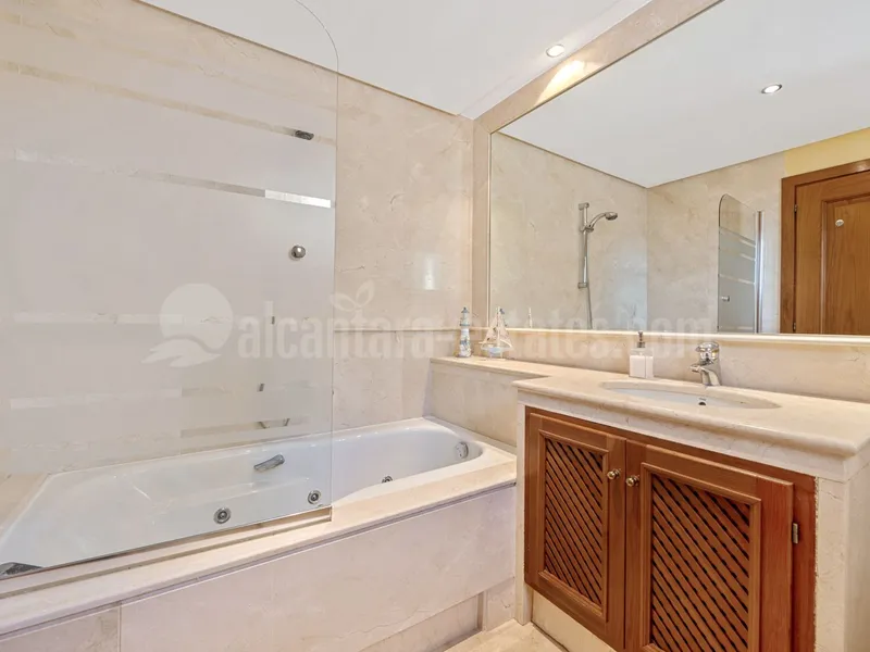 Large Beachside Townhouse For Sale in Villas de Costalita