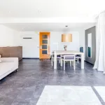 Exclusive detached 4-bedroom house with pool and garden for sale in the heart of Sitges. 13