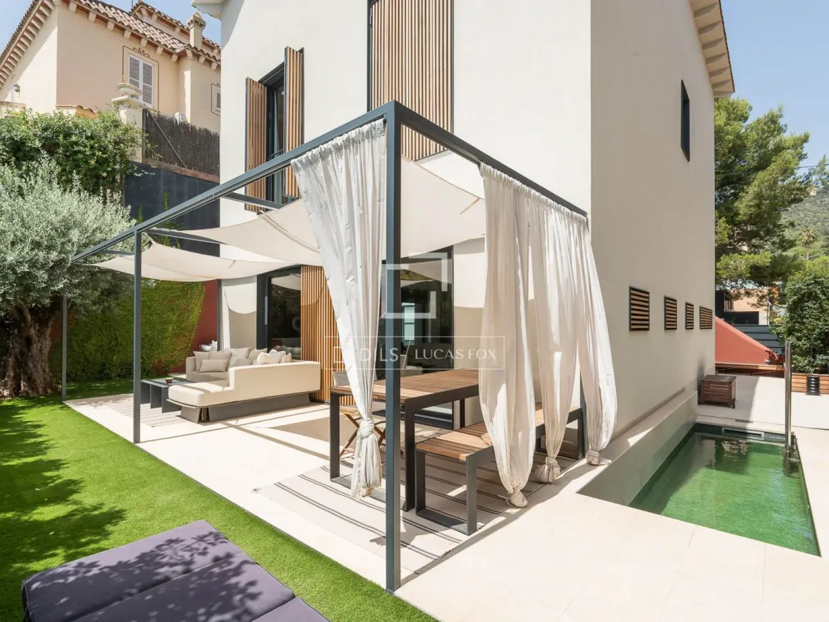 Excellent 4 Bedroom house / villa for sale in Sarrià, Barcelona