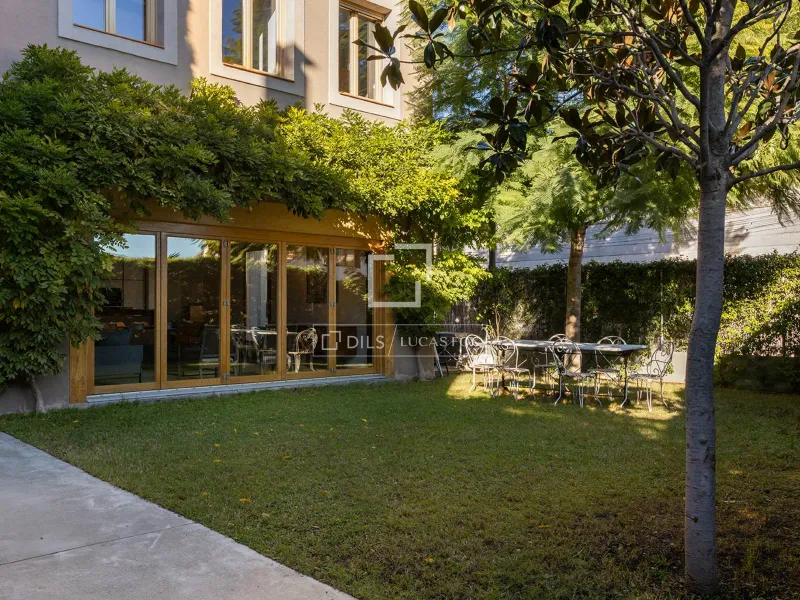 Excellent 4 Bedroom house / villa for sale in Sarrià, Barcelona