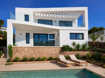 Excellent 3-bedroom house for sale in Cap Martinet, Ibiza