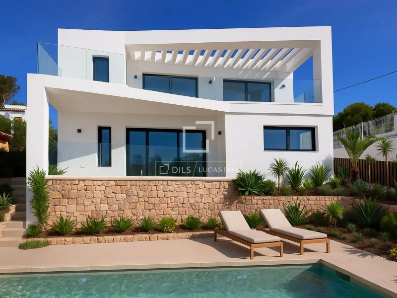 Excellent 3-bedroom house for sale in Cap Martinet, Ibiza