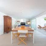 Excellent 3-bedroom house for sale in Cap Martinet, Ibiza 9