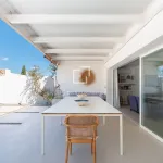 Excellent 3-bedroom house for sale in Cap Martinet, Ibiza 11