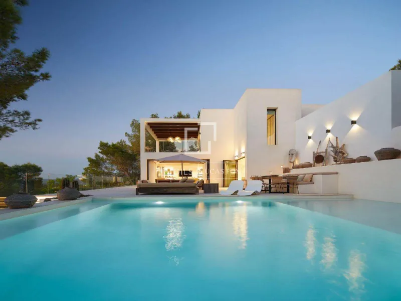 Exclusive seafront villa with sea access for sale in Ibiza Town