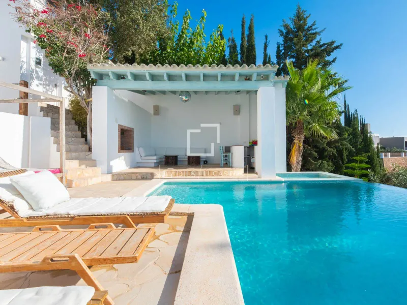 New build 4-bedroom house with 459 m² garden for sale in Ibiza Town
