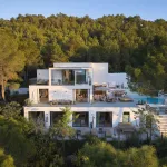 Luxury 5-bedroom villa for sale in Ibiza with a tourist licence and sea views 7