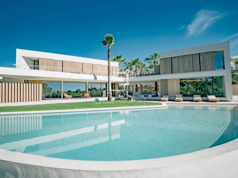 Luxurious villa for sale in Ibiza's Vista Alegre ready in Q1 2026