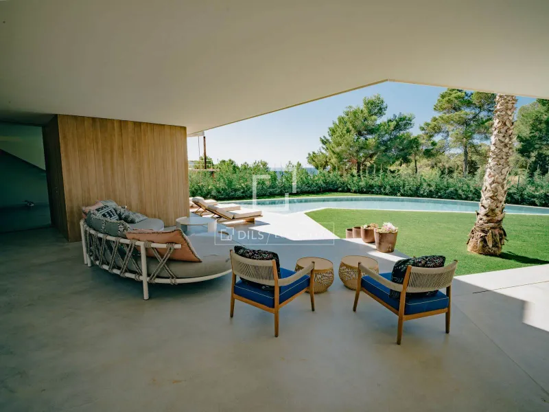 Luxurious villa for sale in Ibiza's Vista Alegre ready in Q1 2026