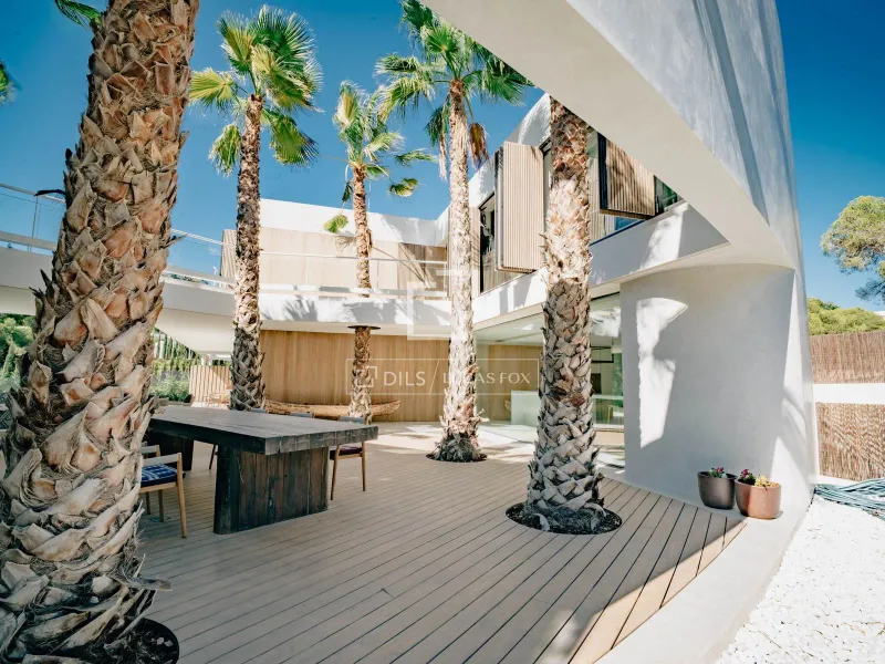 Luxurious villa for sale in Ibiza's Vista Alegre ready in Q1 2026