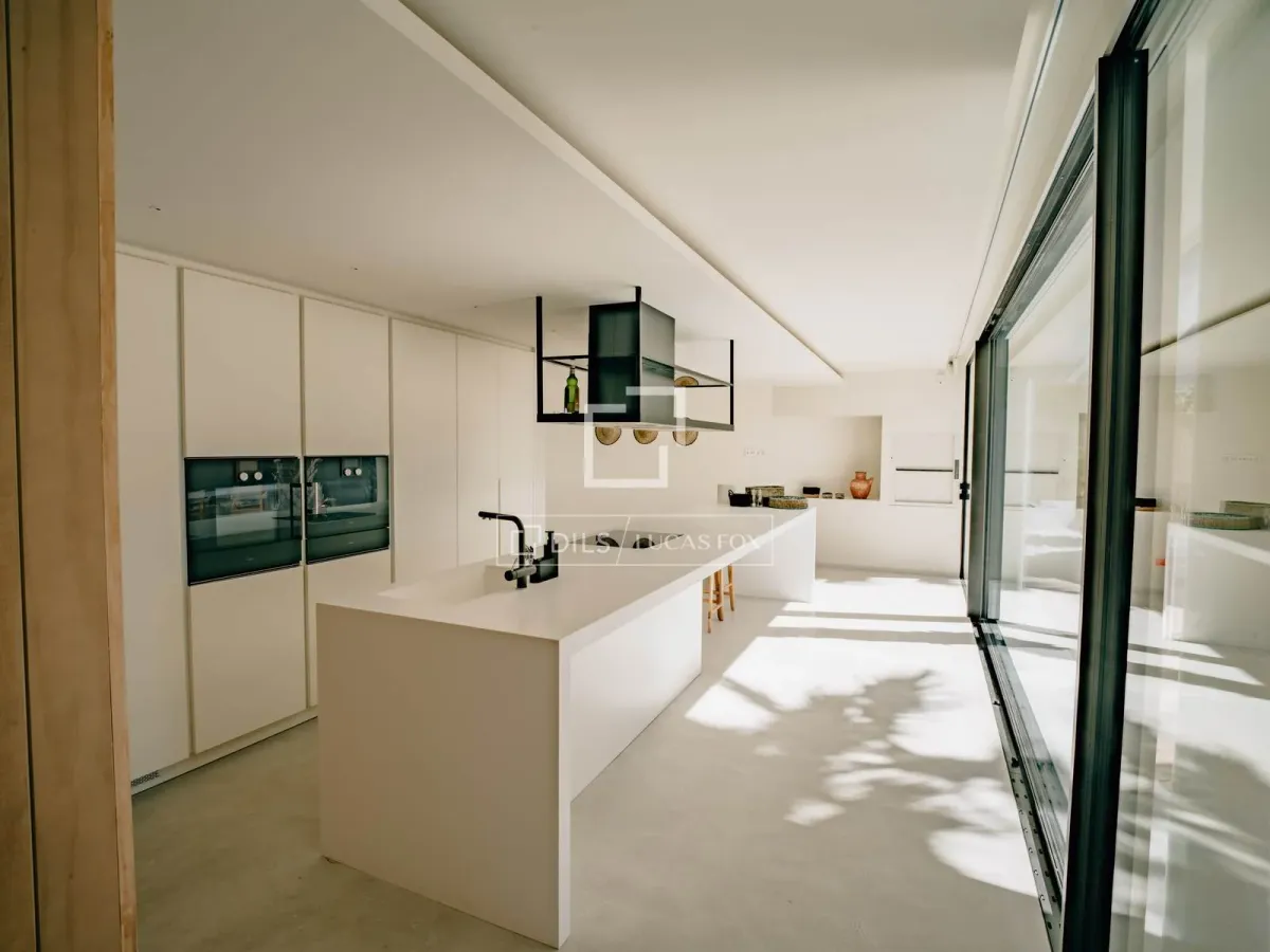 Luxurious villa for sale in Ibiza's Vista Alegre ready in Q1 2026