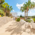 Luxury villa with breathtaking views and endless amenities for comfort and recreation 10