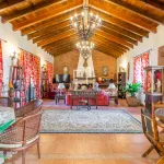 Excellent 7-bedroom country house for sale in Salinas, near Málaga 10