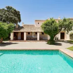 13 Bedroom country house for sale in Axarquia, Costa del Sol 1