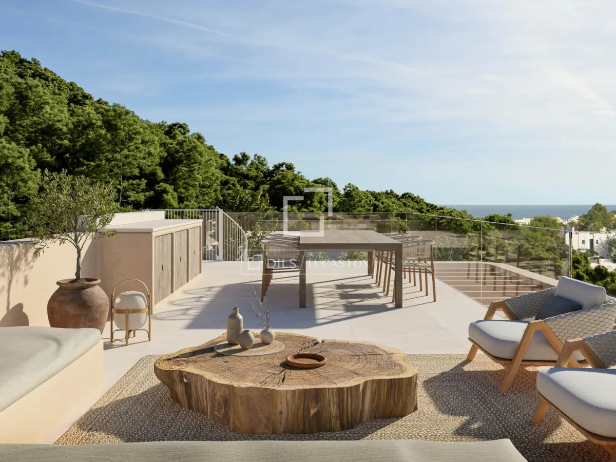 New build 4 Bedroom house / villa with 195m² garden for sale in Santa Eulalia