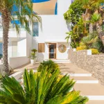 Excellent 5-bedroom villa for sale in Ibiza Town 3