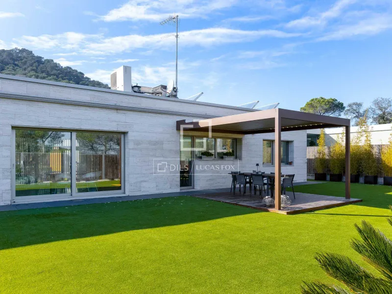 4 Bedroom house / villa for sale in Vallromanes, Barcelona