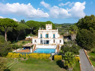 Elegant historic villa with expansive land and a tourist license in Arenys de Mar, Barcelona