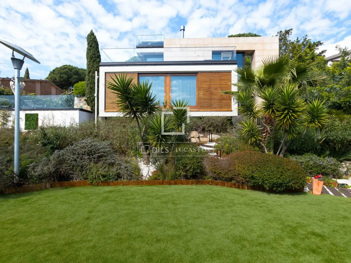 A Mediterranean Gem with a Contemporary Soul for sale in Calella