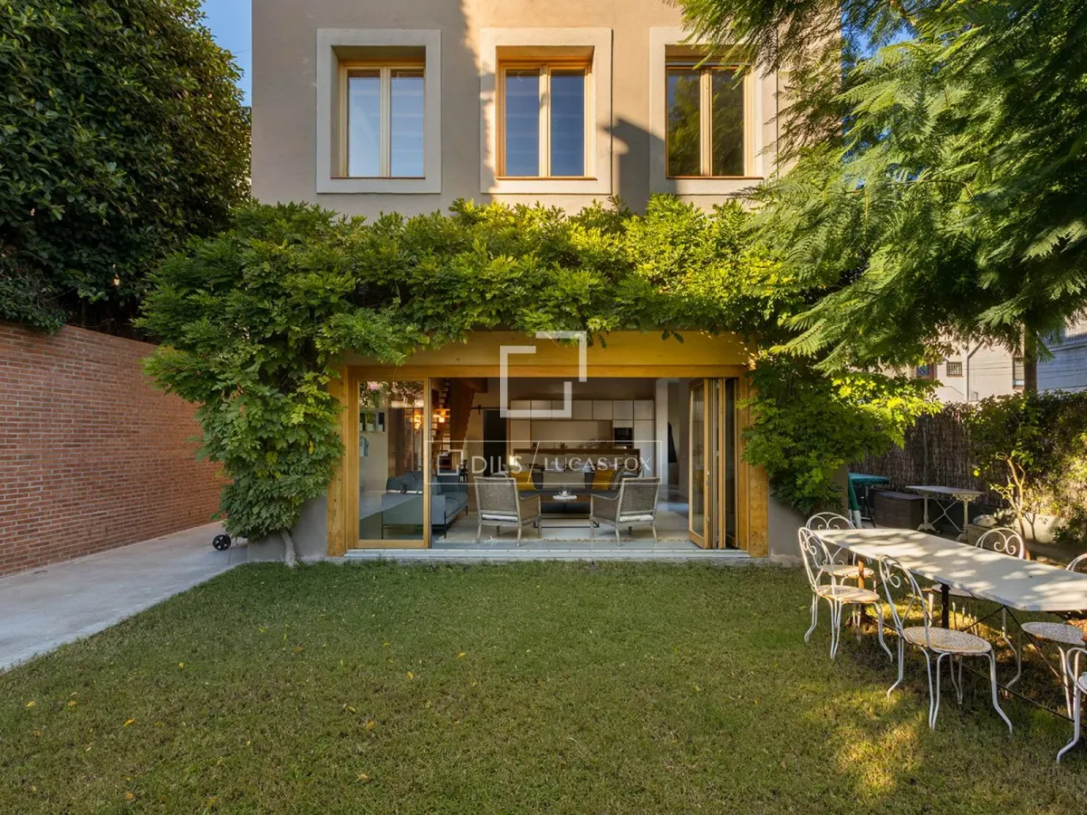 Excellent 4 Bedroom house / villa for sale in Sarrià, Barcelona