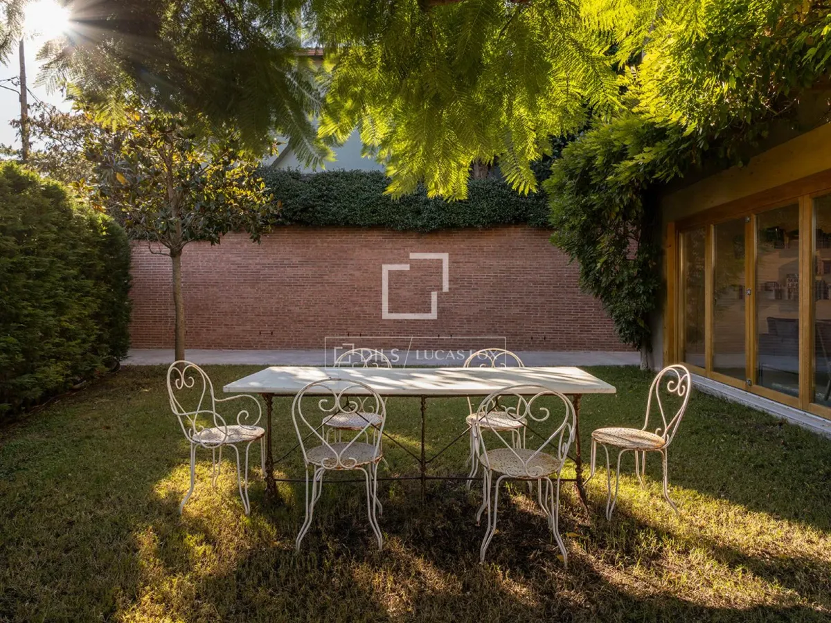 Excellent 4 Bedroom house / villa for sale in Sarrià, Barcelona