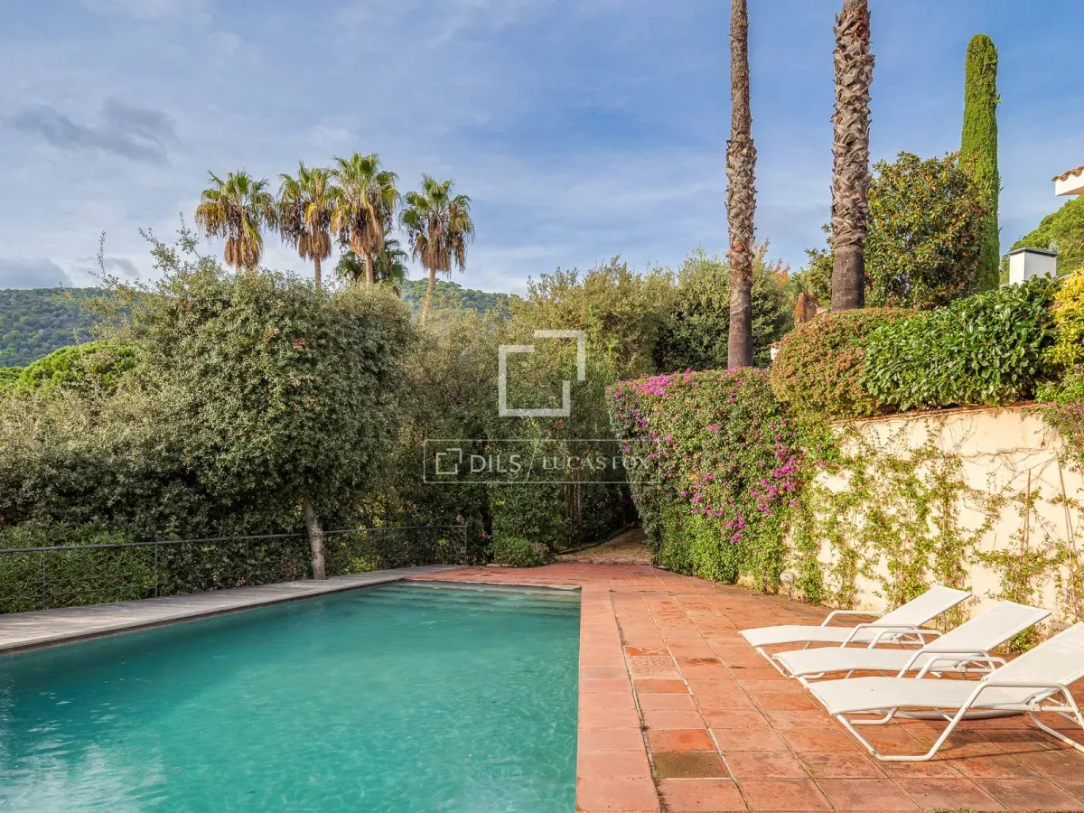 Excellent 5 Bedroom house / villa for sale in Premià de Dalt, Barcelona