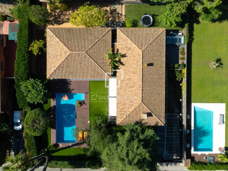 9 Bedroom house / villa for sale in Sant Vicenç de Montalt, Barcelona