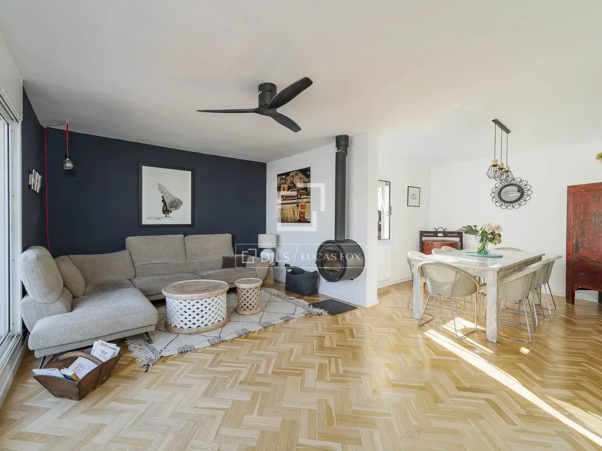 5 Bedroom penthouse with 160m² terrace for sale in Sarrià, Barcelona