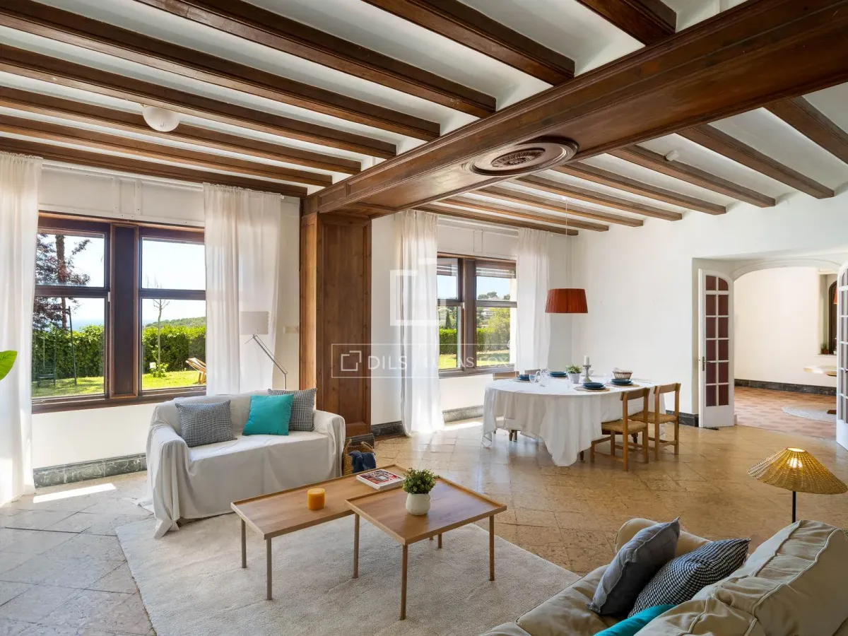 New build 4-Bedroom House for sale in Vilassar de Dalt, Barcelona