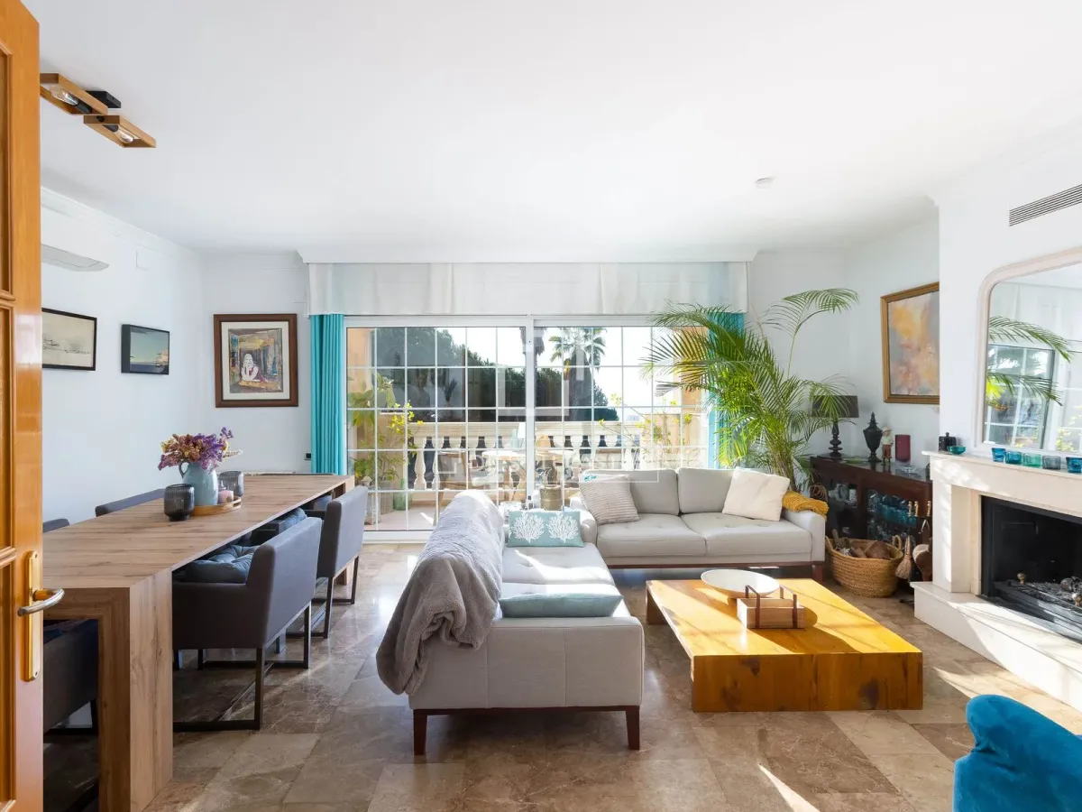 4 Bedroom house / villa for sale in Teià, Barcelona