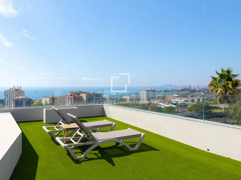 New build 4 Bedroom house / villa for sale in Alella, Barcelona