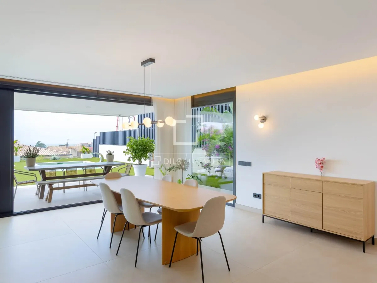 New build 4 Bedroom house / villa for sale in Alella, Barcelona