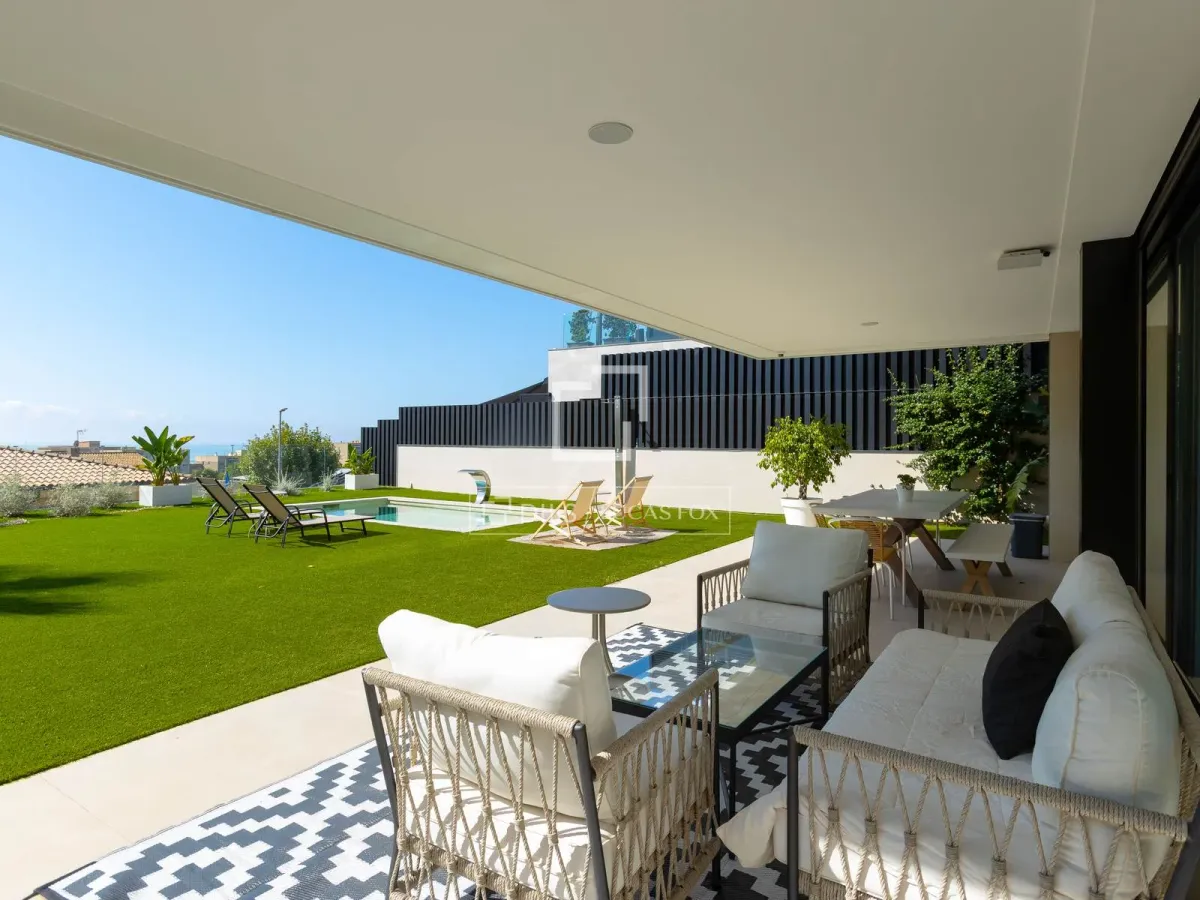 New build 4 Bedroom house / villa for sale in Alella, Barcelona