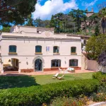 Elegant home for sale just a few minutes’ walk from the centre of La Roca del Vallès 3