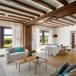 Elegant home for sale just a few minutes’ walk from the centre of La Roca del Vallès 7