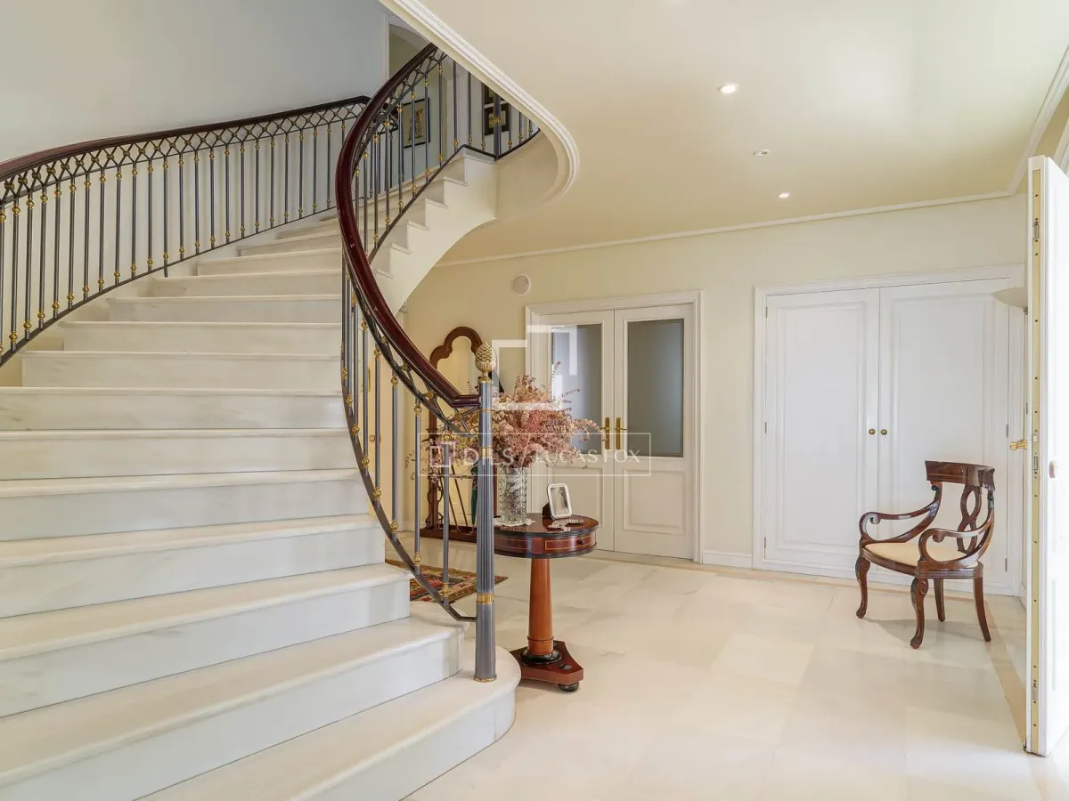 New build 4 Bedroom house / villa with 22m² terrace for sale in Vilassar de Dalt