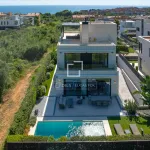 Excellent 6 Bedroom house / villa for sale in Montgat, Barcelona 1