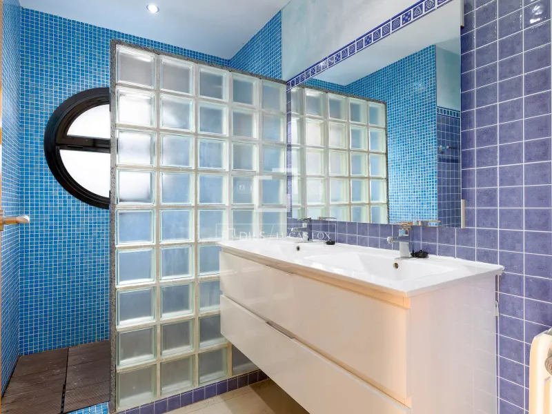 New build 4 Bedroom house / villa for sale in Vallromanes, Barcelona