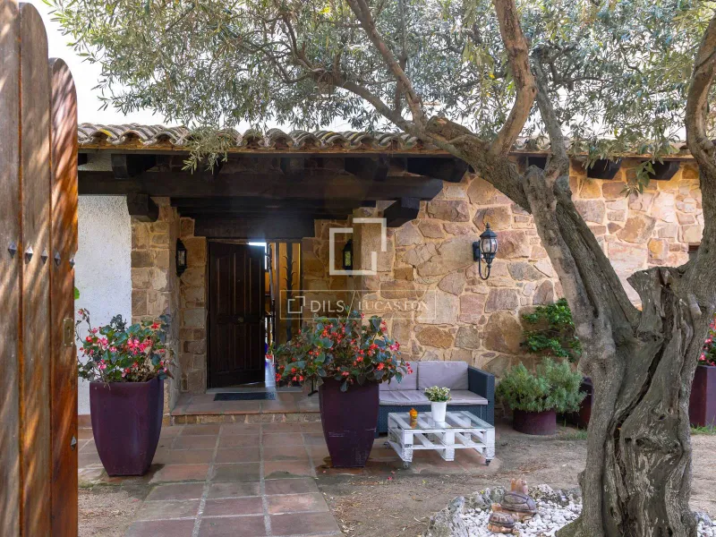 4 Bedroom house / villa for sale in Vilassar de Dalt, Barcelona