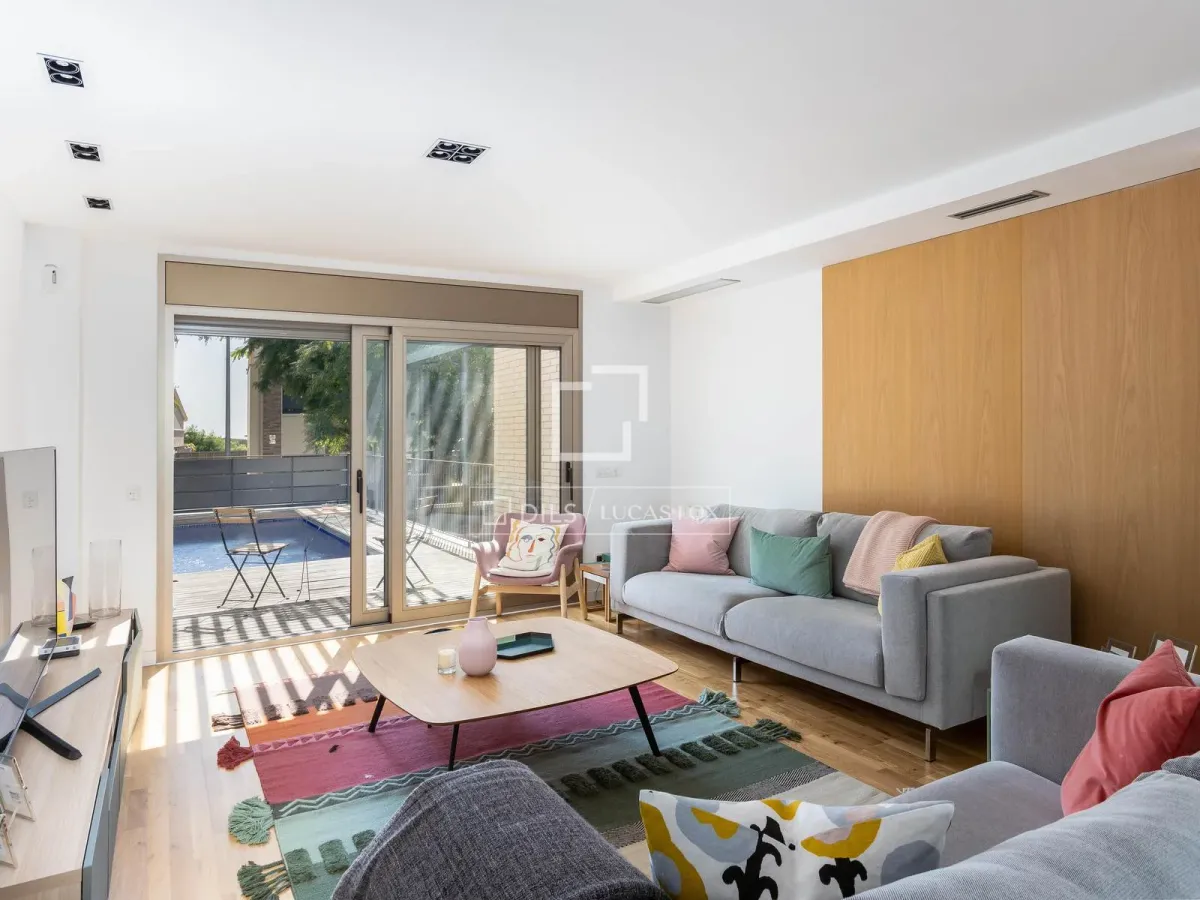 4 Bedroom house / villa for sale in Vilassar de Dalt, Barcelona