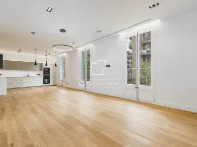 Apartment for sale in Bcn City, Barcelona