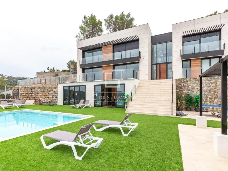 House / Villa for sale in Sant Cugat, Barcelona