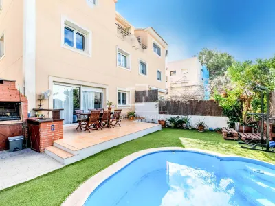 House / Villa for sale in Sitges, Barcelona